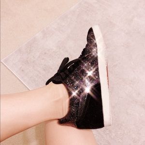 🦄Ash Guepard Star sneaker with a hidden wedge $65
